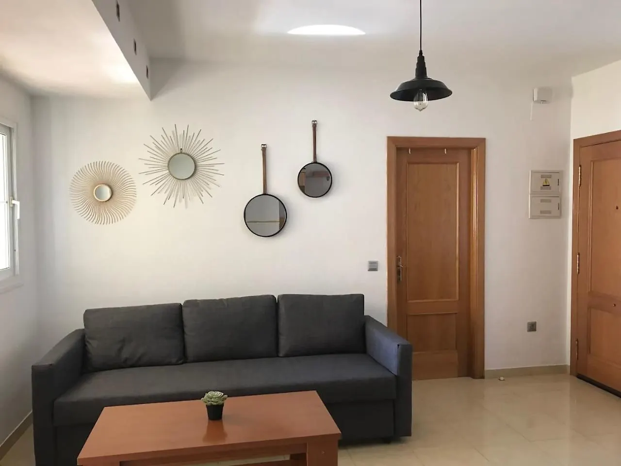 Apartamento Espectacular residencial en 1a linea con piscina. Benajarafe