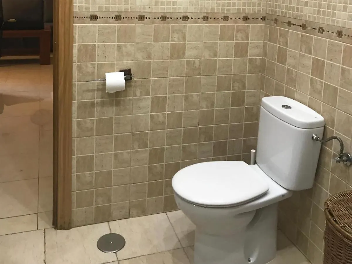 Apartamento Espectacular residencial en 1a linea con piscina. Benajarafe 0*,